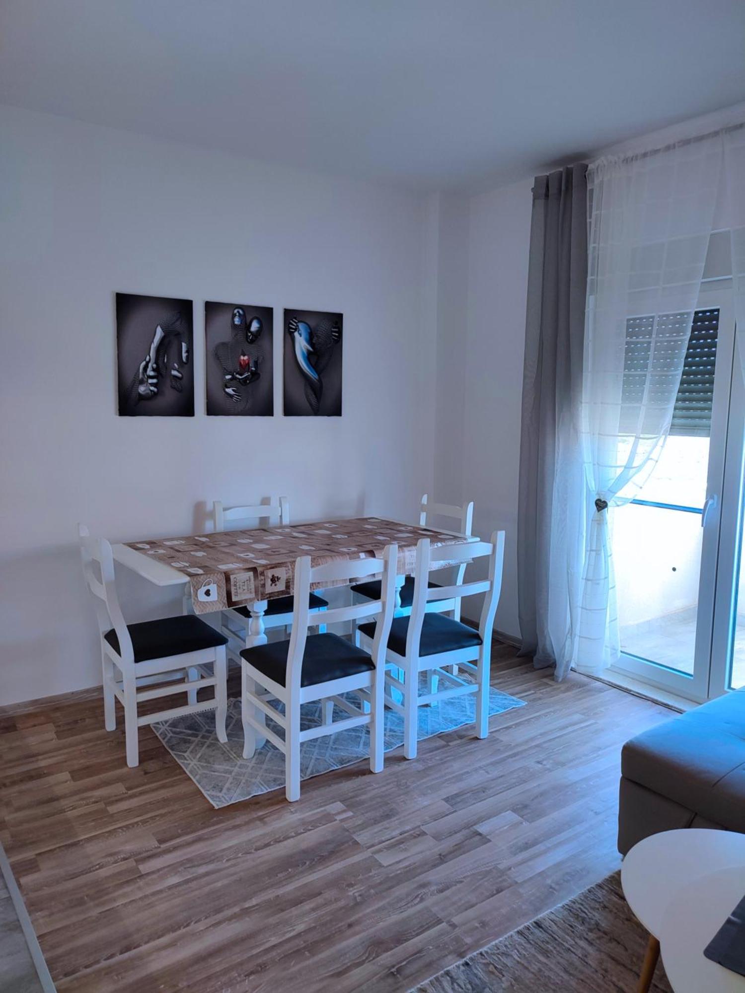 Sabi Apartment Golem Qerret エクステリア 写真